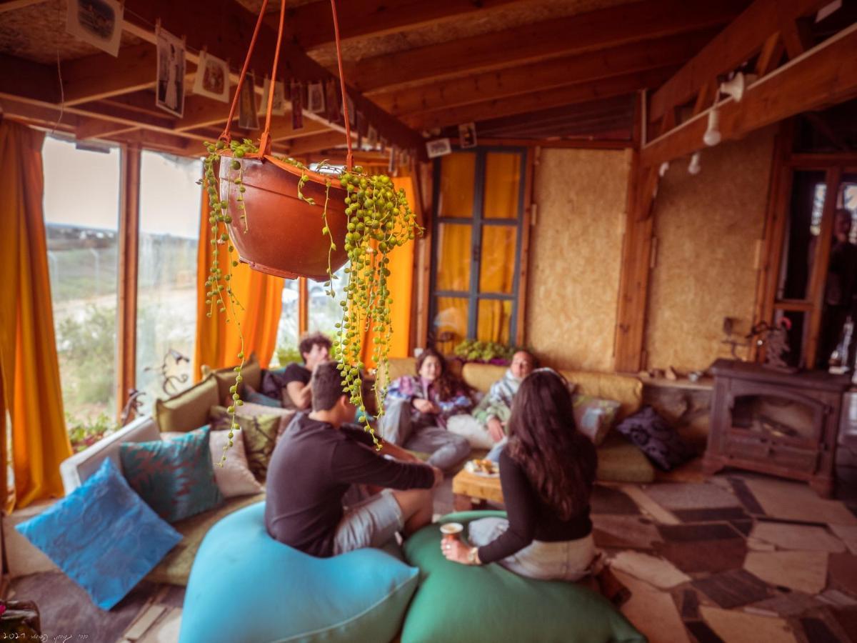 Nomad Hostel Нимрод Экстерьер фото